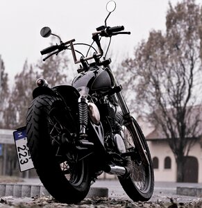 Motorcycle yamaha yamaha sr500 photo