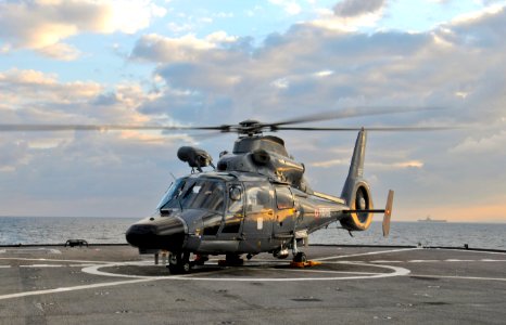 US Navy 110321-N-OM642-084 French navy AS365 F Dauphin rescue helicopter test lands aboard USS Mount Whitney (LCC-JCC 20)