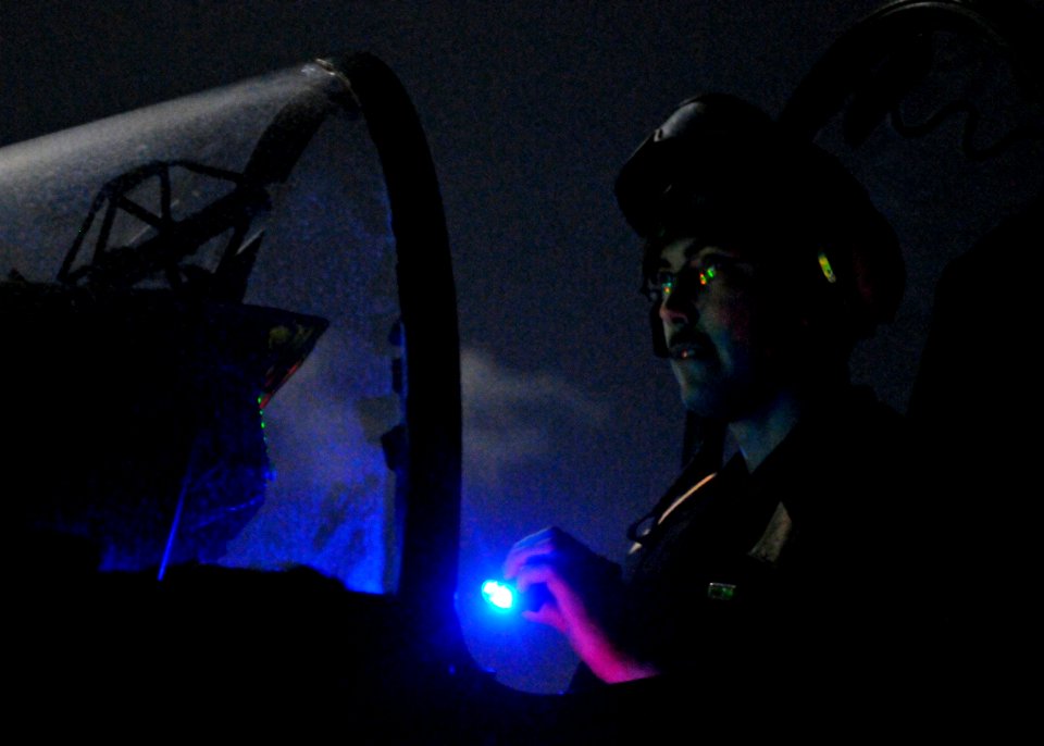 US Navy 110319-N-3154P-631 Cpl. Sean Moberly, assigned to Marine Medium Tiltrotor Squadron (VMM) 266, 26th Marine Expeditionary Unit (26th MEU), ru