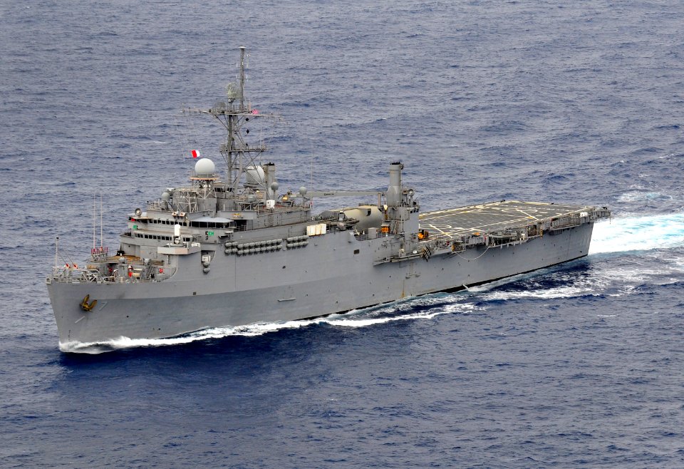 US Navy 110324-N-KB563-860 USS Cleveland (LPD 7) transits the Pacific Ocean