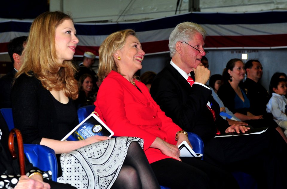 US Navy 110401-N-KD852-385 Chelsea Clinton, left, Secretary of State Hillary Rodham Clinton and former U.S. President William Jefferson Clinton att