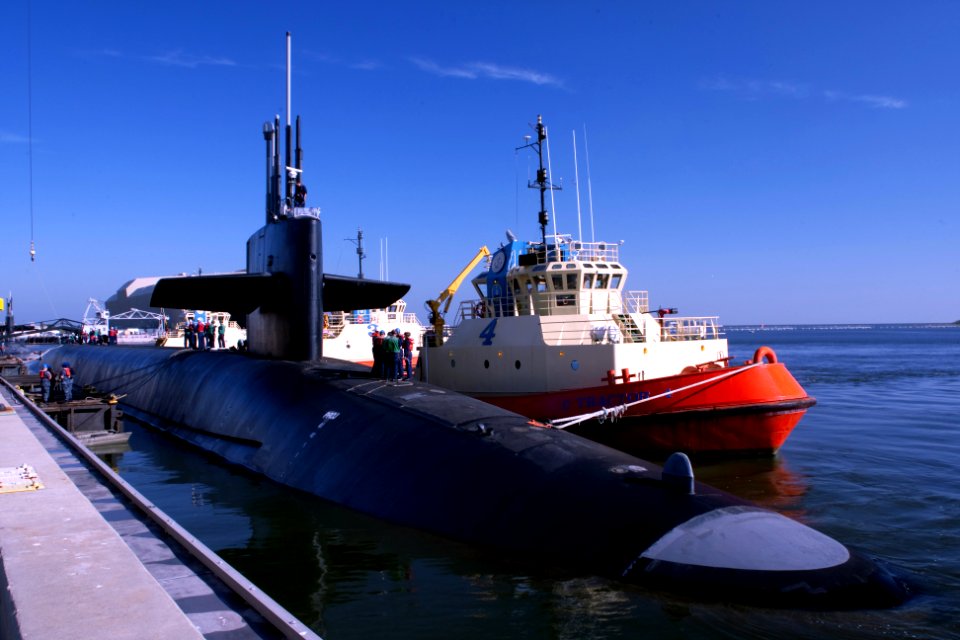US Navy 110401-N-FG395-016 USS Maryland (SSBN 738) prepares to depart Naval Submarine Base Kings Bay to conduct routine operations