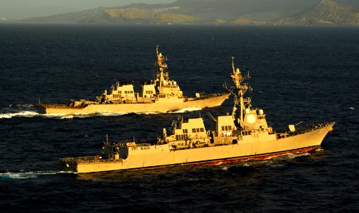 US Navy 110405-N-WP746-085 Hawaii-based surface Navy and other combatant units participated in Koa Kai 11-2, an integrated training event with the