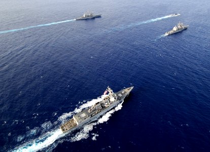 US Navy 110405-N-WP746-287 Hawaii-based surface Navy and other combatant units participated in Koa Kai 11-2, an integrated training event with the