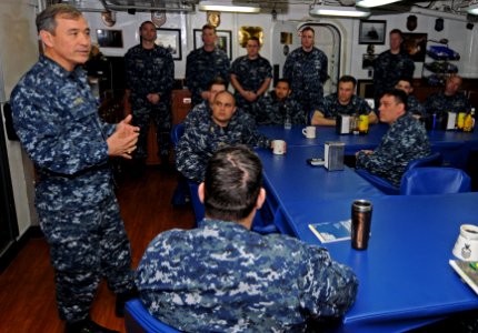 US Navy 110411-N-AQ172-026 Vice Adm. Harry B. Harris Jr., commander of the U.S. 6th Fleet, meets with chief petty officers aboard the Ticonderoga-c