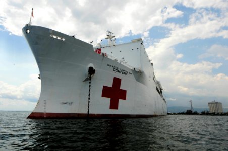 US Navy 110413-N-EP471-130 The Military Sealift Command hospital ship USNS Comfort (T-AH 20) is conducting a Continuing Promise 2011 port visit to