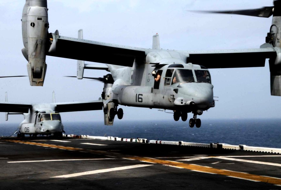 US Navy 110411-N-7508R-005 An MV-22B Osprey assigned to Marine Medium Tiltrotor Squadron (VMM) 263 (Reinforced) lands aboard the multipurpose amphi