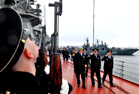 US Navy 110415-N-ZB612-509 Chief of Naval Operations (CNO) Adm. Gary Roughead renders honors photo
