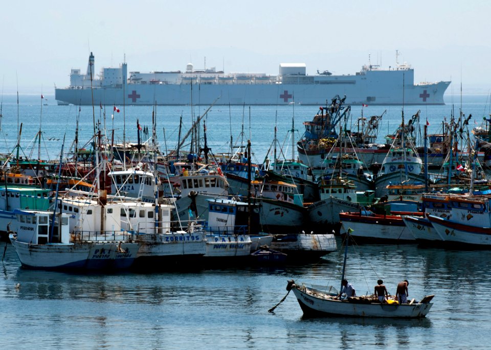 US Navy 110506-N-NY820-165 The Military Sealift Command hospital ship USNS Comfort (T-AH 20) is anchored in the fishing town of Paita, Peru