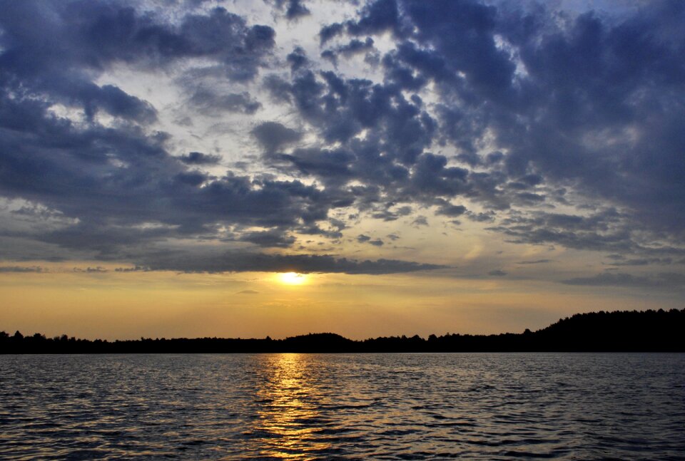 The dawn family the sun cloud