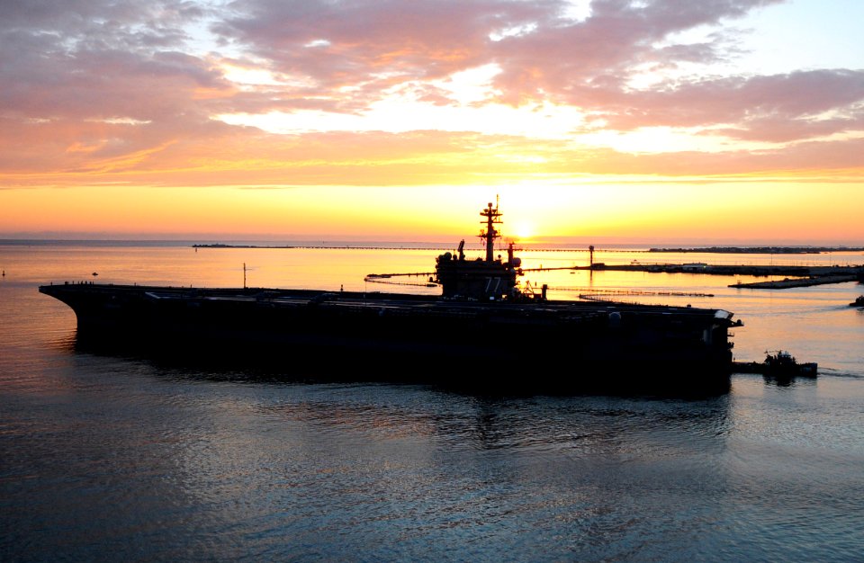 US Navy 110511-N-VQ827-420 The Nimitz-class aircraft carrier USS George H.W. Bush (CVN 77) departs Naval Station Norfolk