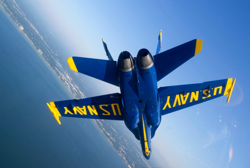 US Navy 110517-N-BA418-011 Cmdr. David Koss, commanding officer and flight leader of the U.S. Navy flight demonstration squadron, the Blue Angels,