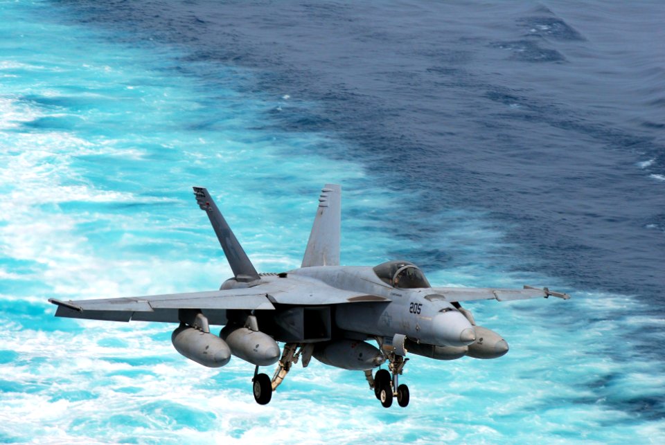 US Navy 110514-N-SB672-725 An F-A-18E Super Hornet assigned to the Argonauts of Strike Fighter Squadron (VFA) 147 prepares for an arrested landing