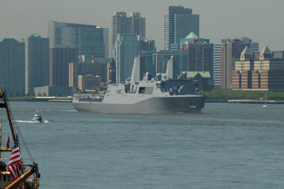 US Navy 110525-N-PS473-037 USS New York (LPD 21) transits the Hudson River during Fleet Week 2011 parade of ships