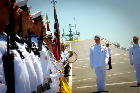 US Navy 110524-N-ZB612-258 Chief of Naval Operations (CNO) Adm. Gary Roughead inspects the troops during an award ceremony