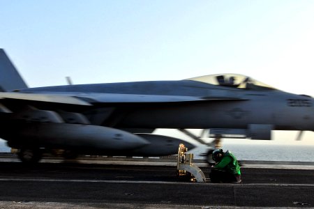 US Navy 110520-N-1004S-653 An F-A-18E Super Hornet assigned to the Argonauts of Strike Fighter Squadron (VFA) 147 catapults from the aircraft carri