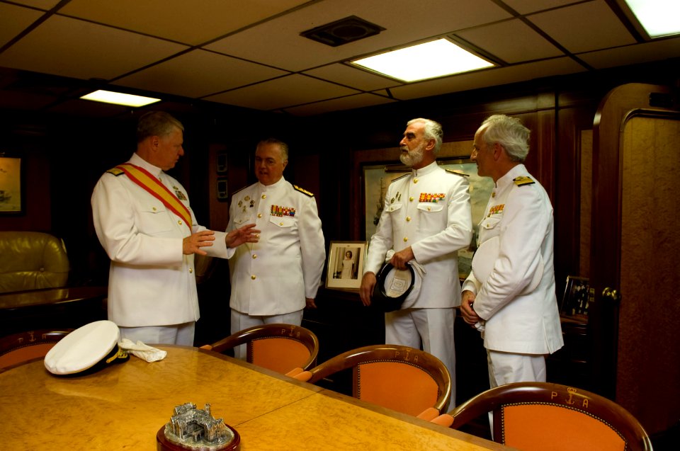 US Navy 110524-N-ZB612-349 Chief of Naval Operations (CNO) Adm. Gary Roughead, left, speaks with Adm. Gen. Manuel Rebollo, Spanish Naval Chief of S