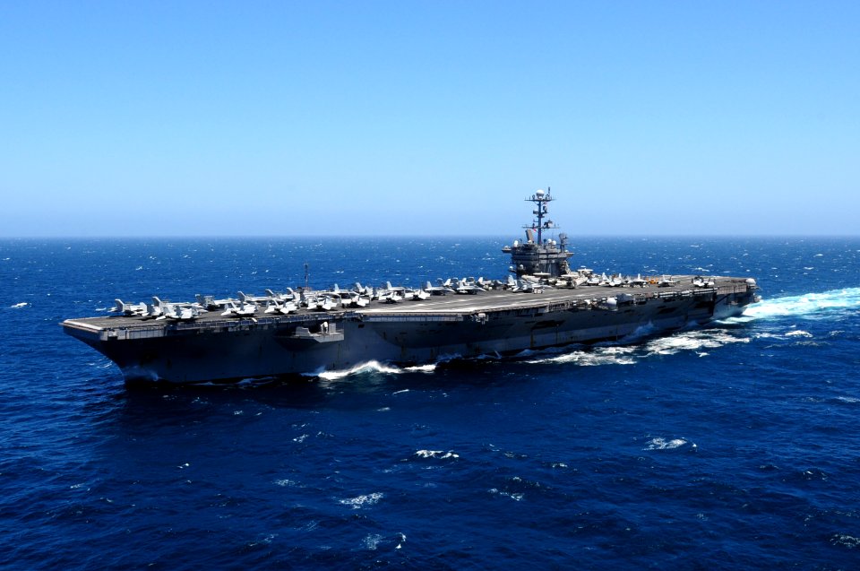 US Navy 110527-N-OI955-325 The Nimitz-class aircraft carrier USS John C. Stennis (CVN 74) is underway in the Pacific Ocean