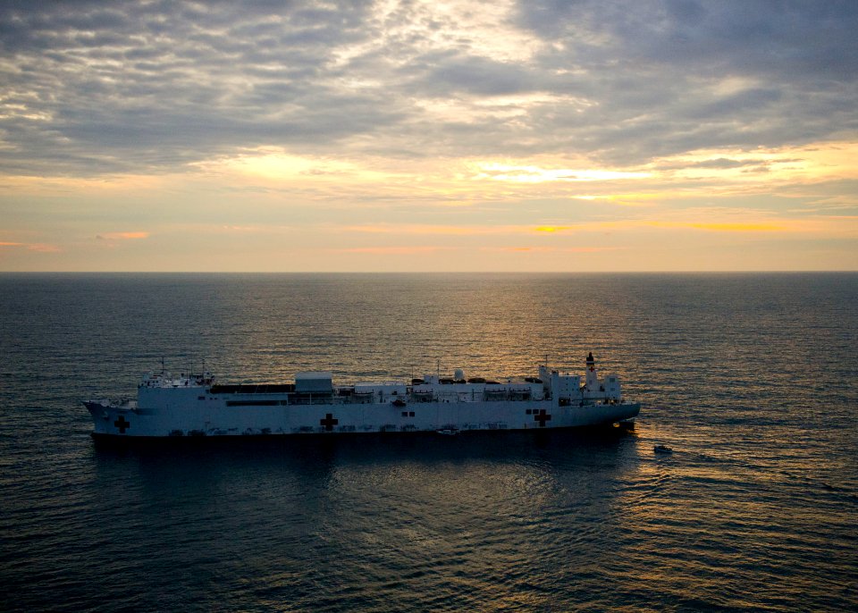 US Navy 110602-N-RM525-268 The Military Sealift Command hospital ship USNS Comfort (T-AH 20) is anchored off the coast of Tumaco, Colombia during C