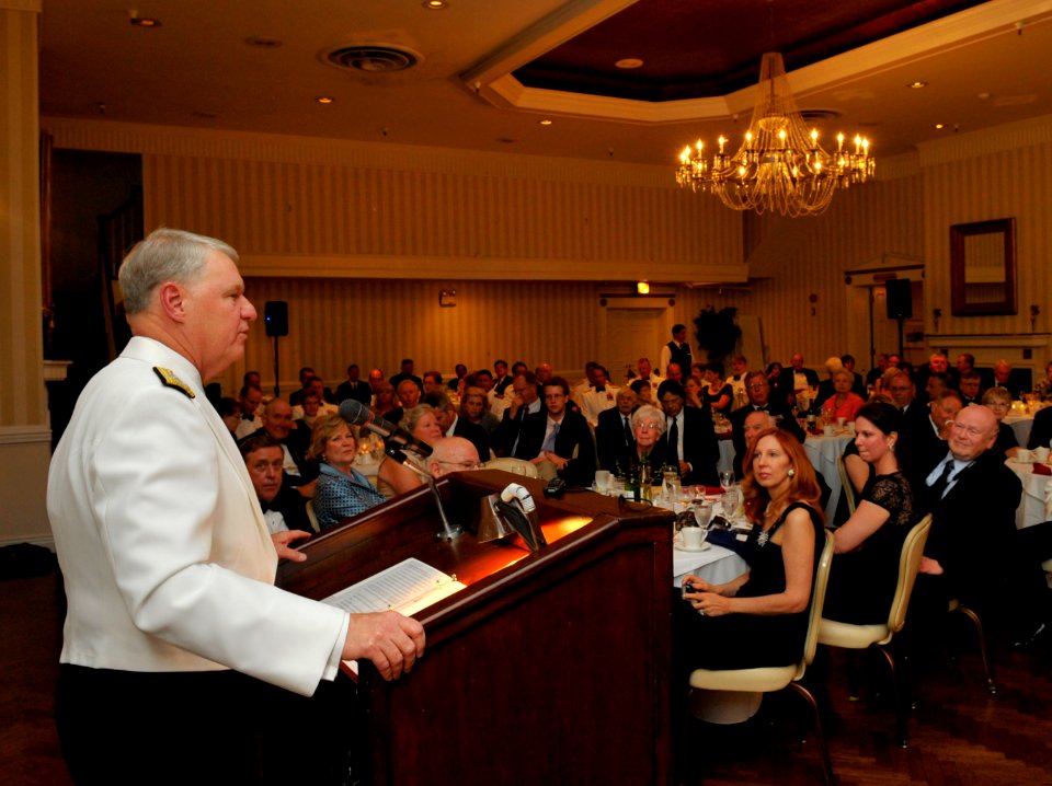 US Navy 110602-N-ZB612-021 Chief of Naval Operations (CNO) Adm. Gary Roughead delivers remarks at the Battle of Midway Commemoration Dinner at the