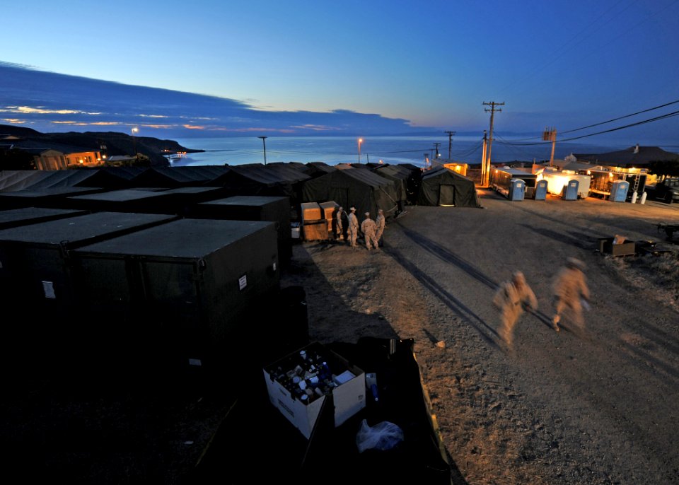 US Navy 110604-N-PM781-072 Sailors set up camp at San Clemente Island, Calif