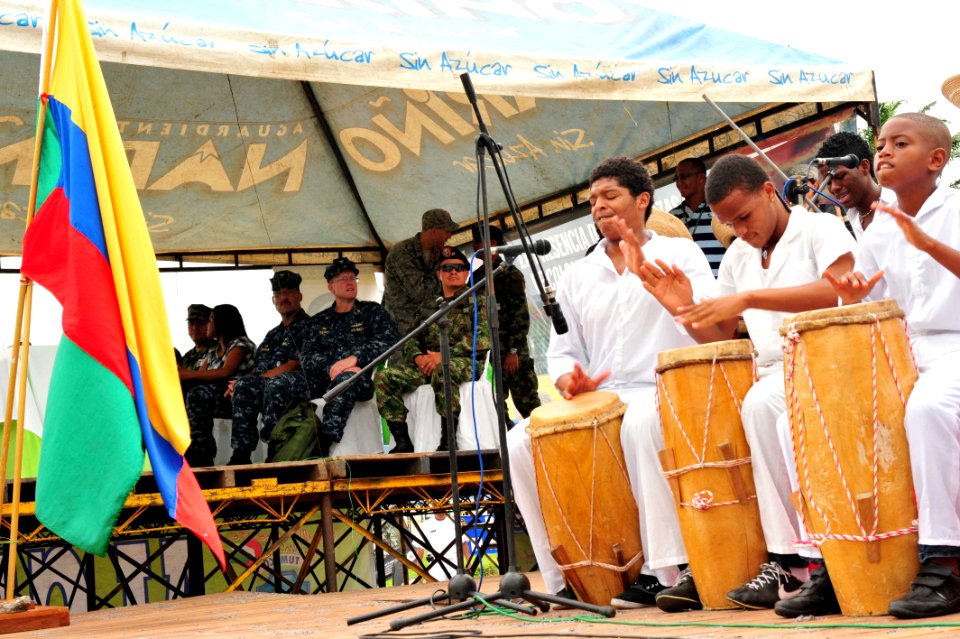 US Navy 110610-F-NJ219-155 Continuing Promise 2011 senior leaders watch a traditional Colombian musical performance during the closing ceremony of