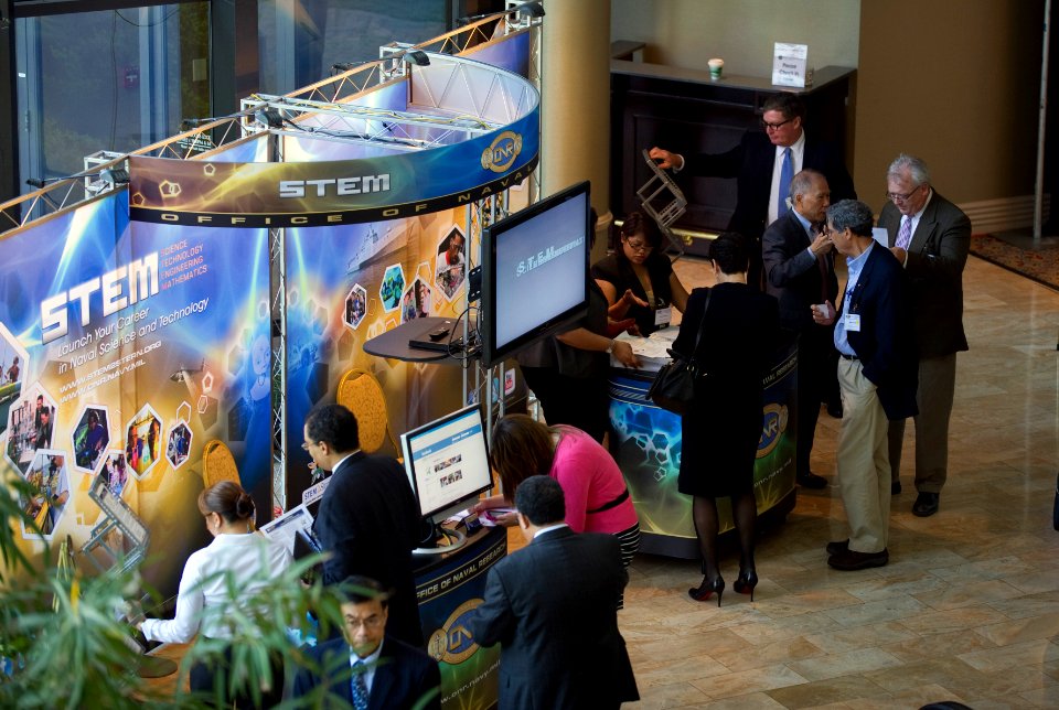 US Navy 110615-N-PO203-145 Attendees at the Office of Naval Research-hosted Naval Science, Technology, Engineering and Mathematics (STEM) Forum vis