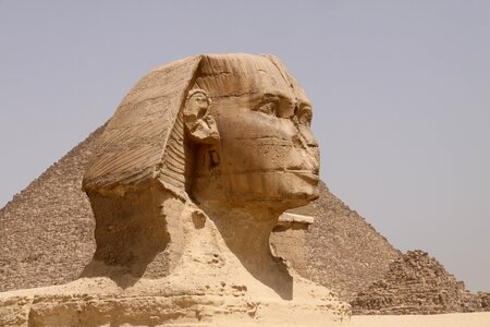 Sphinx pyramid egypt