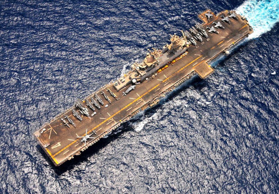 US Navy 110620-N-ZS026-207 The amphibious assault ship USS Boxer (LHD 4) transits the Gulf of Aden in preparation for a underway replenishment at s