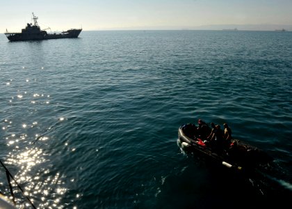 US Navy 110623-N-KB666-075 Navy divers and divers assigned to the Armada de Chile prepare to conduct dive operations off the coast of Valparaiso, C