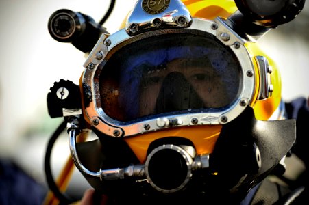US Navy 110622-N-KB666-198 Armada de Chile sailor John Ramon, demonstrates Chilean navy dive gear to members of Mobile Diving and Salvage Unit (MD