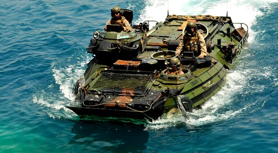 US Navy 110629-N-AG285-135 Amphibious assault vehicles carrying Marines return to USS Whidbey Island (LSD 41)
