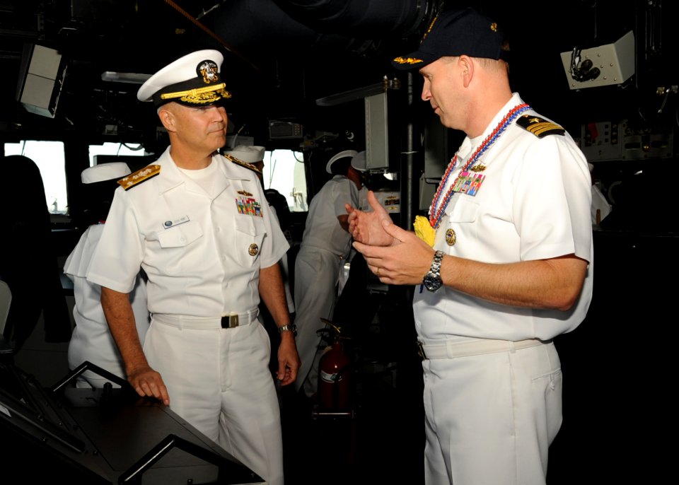 US Navy 110701-N-DI719-064 Vice Adm. Richard Hunt, commander of Naval Surface Force, U.S. Pacific Fleet, is given a tour of the guided-missile dest