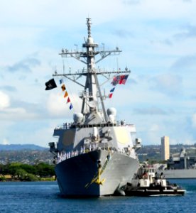 US Navy 110629-N-WX059-118 Sailors man the rails aboard SS Paul Hamilton (DDG 60) as the ship returns to Joint Base Pearl Harbor-Hickam after a sev