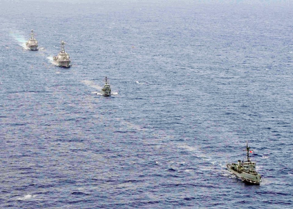 US Navy 110705-N-XR557-190 Ships are underway during Cooperation Afloat Readiness and Training (CARAT) Philippines 2011