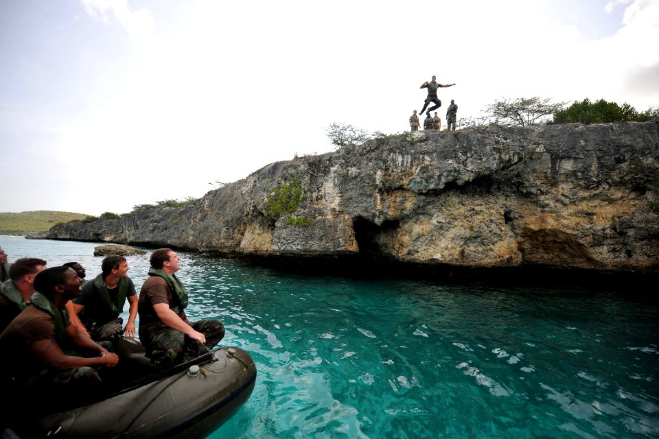 US Navy 110705-N-YO394-078 Assigned to Riverine Squadron (RIVRON) 3 and marines from the Royal Netherlands Marine Corps watch as Hull Technician 2n
