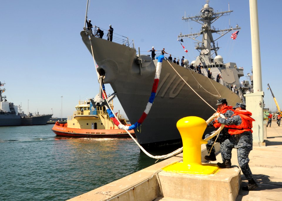 US Navy 110701-N-DI719-026 The guided-missile destroyer USS William P. Lawrence (DDG 110) arrives at homeport at Naval Base San Diego
