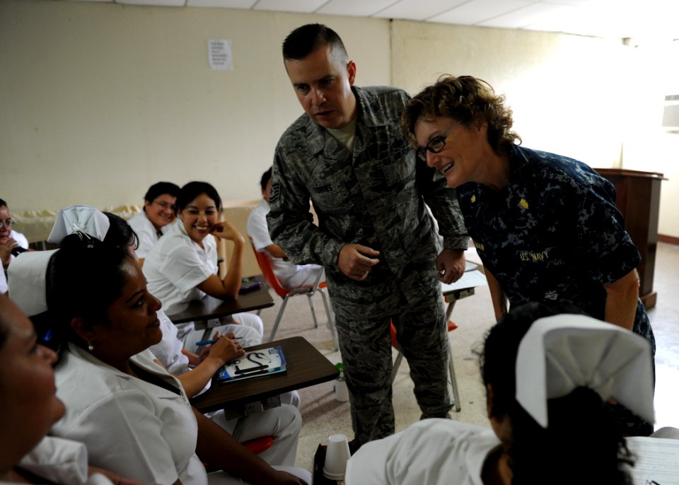 US Navy 110706-N-QD416-016 Lt. Cmdr. Linda Wisman introduces herself to nurses at a subject matter expert exchange at Hospital Regional de Escuintl
