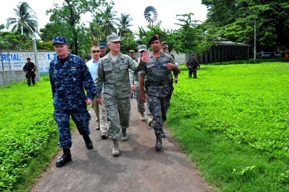 US Navy 110707-F-NJ219-296 Capt. David Weiss and Air Force Gen. Douglas Fraser walk with a member of the Guatemalan military during a Continuing Pr