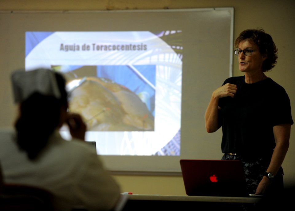 US Navy 110706-N-QD416-034 Lt. Cmdr. Linda Wisman teaches a class on trauma care to nurses at Hospital Regional de Escuintla during Continuing Prom