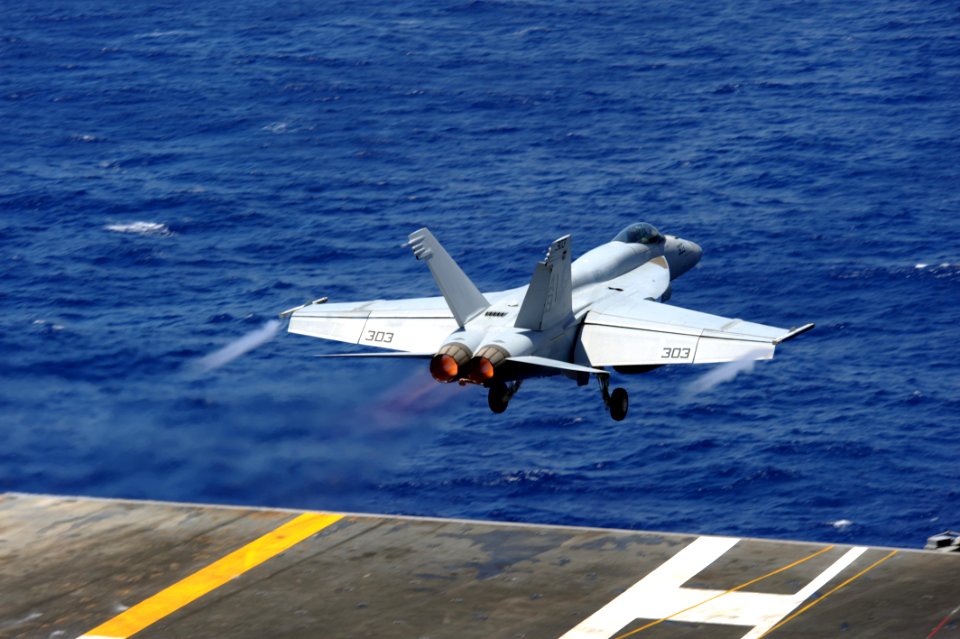 US Navy 110711-N-CH661-088 An F-A-18E Super Hornet assigned to the Knighthawks of Strike Fighter Squadron (VFA) 136