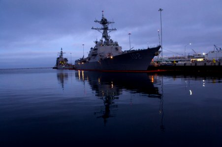 US Navy 110719-N-ZC343-841 The guided-missile destroyer USS Sampson (DDG 102) is moored at Naval Base San Diego