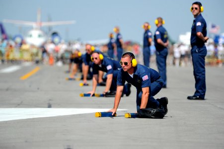 US Navy 110716-N-IR859-039 Members of the U.S. Navy Flight Demonstration Squadron, the Blue Angels