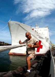 US Navy 110720-N-NY820-012 Boatswain's Mate Gerald Butch, a civil service mariner embarked aboard the Military Sealift Command hospital ship USNS C