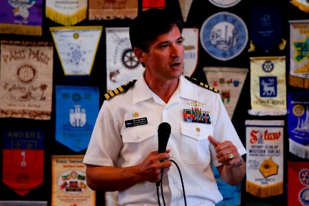 US Navy 110722-N-HW977-148 Capt. Jay Kadowaki, commanding officer of Naval Surface Warfare Center, Corona Division, delivers remarks to the Oceansi photo