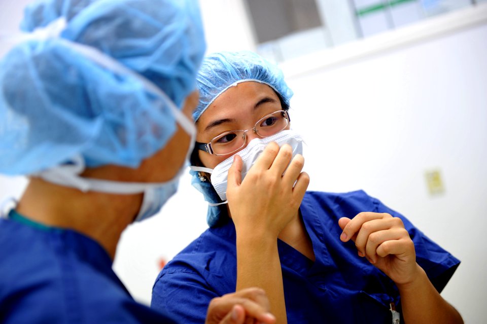 US Navy 110727-N-YR391-005 Lt. Cmdr. Jennifer Freeman, an Obstetrics-Gynecology physician at Naval Hospital Jacksonville