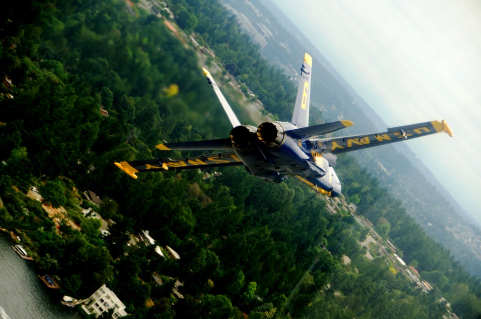 US Navy 110805-N-BA418-134 Lt. C.J. Simonsen, a solo pilot assigned to the U.S. Navy flight demonstration squadron, the Blue Angels, approaches fro