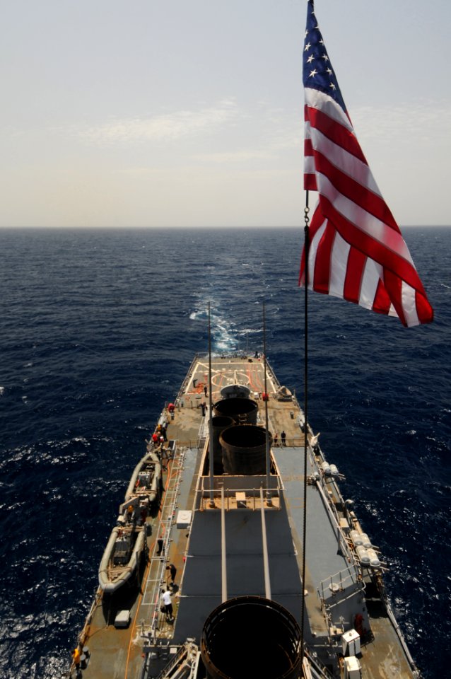 US Navy 110803-N-XQ375-253 USS Mitscher (DDG 57) transits the Gulf of Aden.USS Mitscher (DDG 57) transits the Gulf of Aden