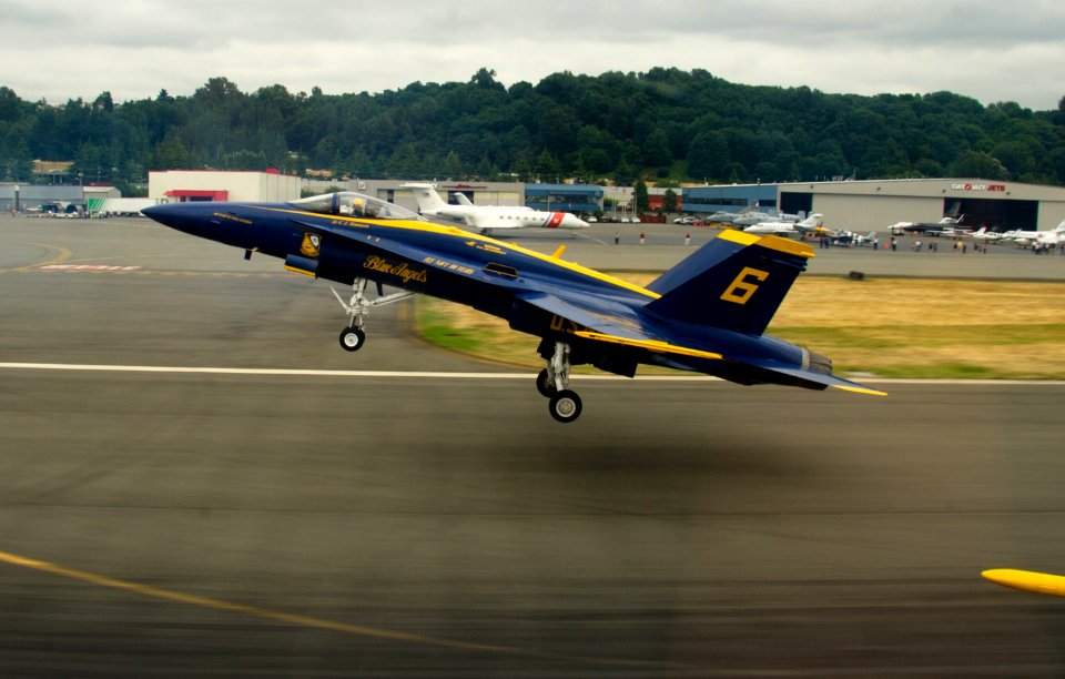 US Navy 110805-N-BA418-037 Lt. C.J. Simonsen, a solo pilot assigned to the U.S. Navy flight demonstration squadron, the Blue Angels