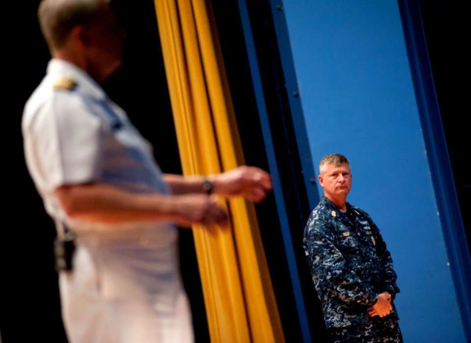 US Navy 110804-N-PB383-059 Master Chief Petty Officer of the Navy (MCPON) Rick West listens to Chief of Naval Operations (CNO) Adm. Gary Roughead a